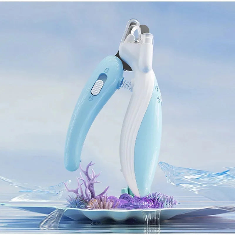 Pet Nail Clippers with LED – Precise & Gentle Trim